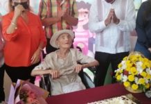 Residente del ejido Santa Amalia celebra 105 años de vida