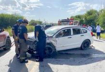 Encontronazo deja lesionados y daños en la Ribereña