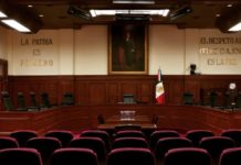 Corte pospone resolver controversias por desafuero contra Cabeza de Vaca