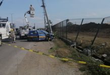 Al borde de la muerte taxista y menor tras sufrir accidente en taxi