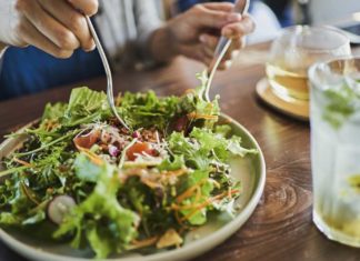 ¿Cómo es la alimentación saludable? Experta responde