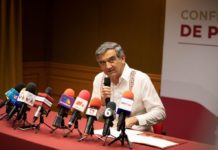Cuestiona Américo reformas ilegales de Cabeza de Vaca; “no las permitiré”, advierte