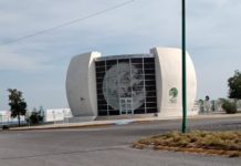 Abandonan edificios la Casa de la Tierra
