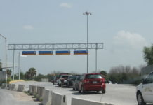 Alza en dólar no detiene flujo en cruces