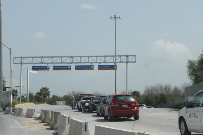 Filas en Puentes Dolar.07182022