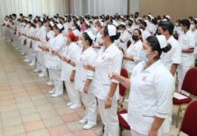 Egresan 127 Alumnos de Enfermería y Belleza de los CEDIF de Tampico