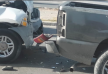 Se impactan unidades y dejan daños materiales