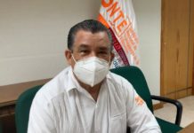 Maestros jubilados claman por una pensión digna