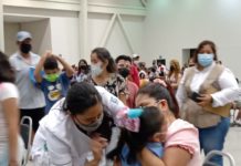 Abarrotan ‘bendiciones’ los módulos de vacunación