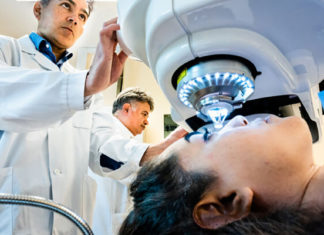 Crean una córnea de bioingeniería hecha de piel de cerdo que podría devolver la vista a millones de personas