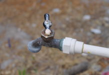Claman por agua en Bugambilias
