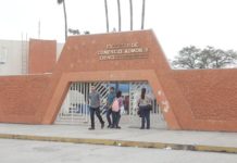 Viene rector de la UAT al reinicio de actividades en la Facultad de Comercio