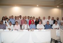 Participa Américo en reunión de las mesas de Seguridad y Justicia