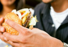 Consumo de alimentos chatarra debe bajar; ya que lastima la salud cikectiva