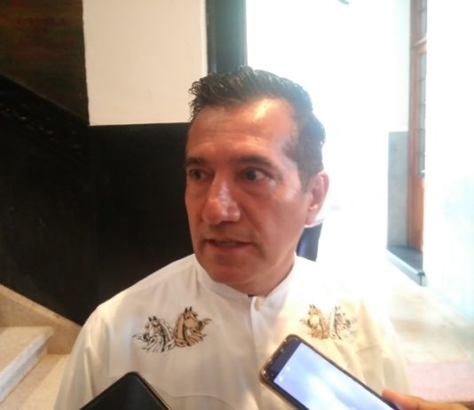 Llaman a ciudadanos a no arrojar colchones, muebles y estufas a drenes pluviales