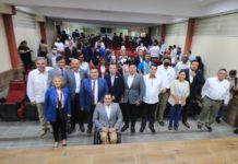 Con representación del Alcalde Mario López asiste Carlos Ballesteros a Informe de Diputado Isidro Vargas