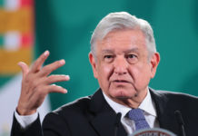 AMLO defiende a Américo de ataques que le hace Cabeza de Vaca