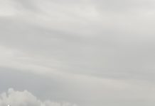 Aparatoso accidente vial dejó desquicio vial en concurrida carretera