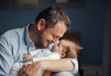 El cerebro puede encogerse en los hombres que se convierten en padres