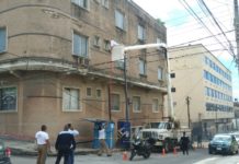 Se desprende concreto de edificio de la zona centro de Tampico