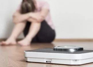 Cómo identificar si alguien tiene un trastorno alimentario en tu entorno