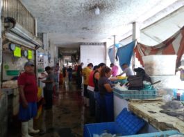 CANACO pide a locatarios de“La Puntilla” confianza en autoridades municipales