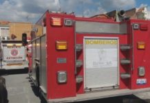 Bomberos sofocan incendio en vivienda abandonada