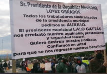 Se manifiestan en evento de AMLO de la “mañanera”
