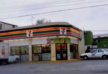 Ratero amaga a empleados para robar tienda comercial