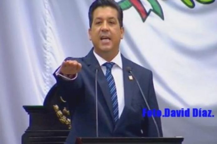 Toma_protesta_Cabeza_de_Vaca_como_gobernador_de_Tamaulipas_(6)