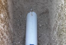 Evita COMAPA desperdicio de agua, repara tubería en Unidad y Esfuerzo