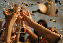 Hombre es indemnizado tras ser despedido de su trabajo por no convivir con sus compañeros