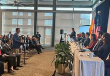 Expone Alcalde Mario López ante NADBank proyectos para Matamoros por 111 MDD