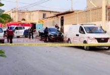 Hallan otra unidad con un cadáver en su interior en Jarachina Norte