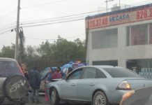 Aparatosos accidentes viales dejan daños, lesionados y caos vehicular