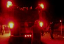 Bomberos acuden a incendio en las Cumbres