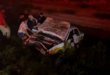 Cae unidad sobre dren desalinizador en la Ribereña