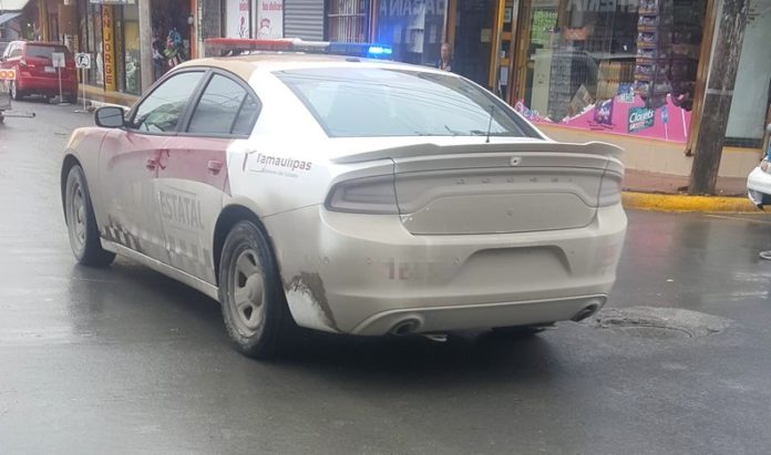 Detienen a dos por alterar el orden público