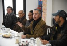 Reconoce Chucho Nader Labor de Aseadores de Calzado como Promotores del Turismo