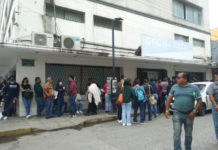 Contribuyentes manifestaron su malestar contra la oficina Fiscal de Tampico
