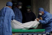 Aumentan casos de VIH en adultos mayores