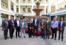 Establece Carlos Peña alianza para ordenar transporte de carga
