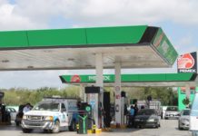 Ajustan precios de gasolina en frontera