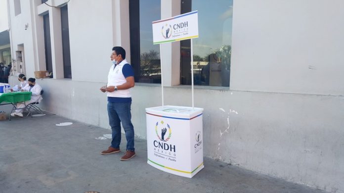 Orientan a ciudadanos como poner una queja en la CNDH (1)