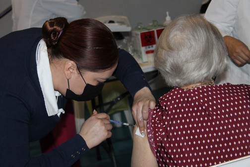 Vacuna Aminora.01092023