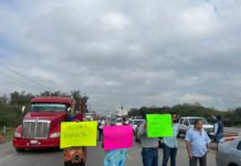 Empelados de la salud, otra vez bloquean la Tampico-Mante