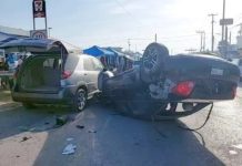 Aparatoso accidente deja cuantiosos daños en la Juárez