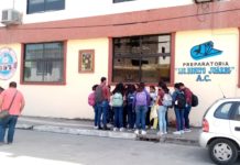 Protestan contra Escuela Normal Superior de Madero
