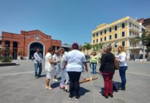 Hacen ritual para quitar malas vibras y recargar energía