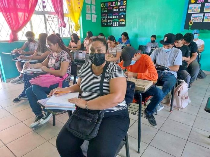 ITEA invita a ciudadanos se inscriban a iniciar sus estudios de educación básica